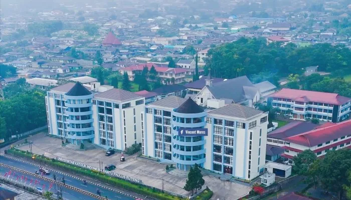 Unika St Paulus Ruteng Kirim SK Pemberhentian Pastor- Dosen Terduga Pelaku Pelecehan ke Keuskupan Labuan Bajo