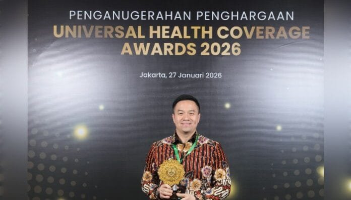 Kota Kupang Raih UHC Awards 2026, Cakupan Jaminan Kesehatan Tembus 115 Persen Kota Kupang Raih UHC Awards 2026, Cakupan Jaminan Kesehatan Tembus 115 Persen
