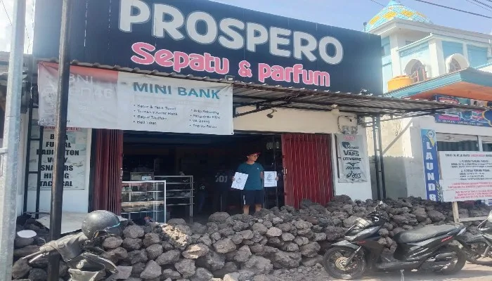 Material Batu Tutup Tempat Usaha, Pemilik Toko Prospero Laporkan Warga ke Polisi