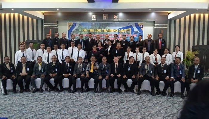 Yakobus Jano Ingatkan Peserta OJT Bangun Pola Komunikasi Positif dengan Anggota