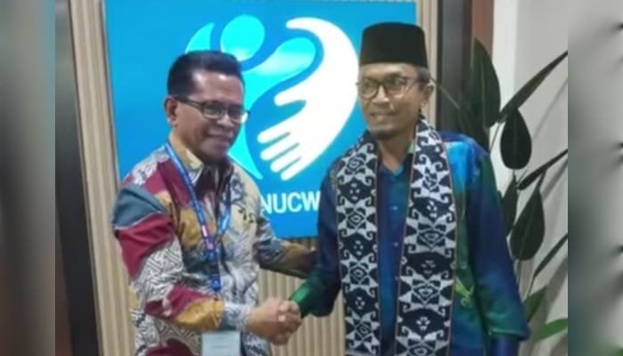 Selendang Tenun asal Sikka Curi Perhatian saat Studi Banding Koperasi Indonesia di Malaysia