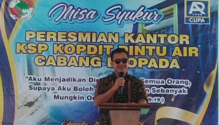 Resmikan Cabang Elopada, Wabup SBD Ajak Kopdit Pintu Air Entas Desa Tertinggal
