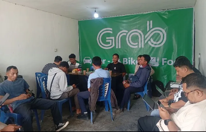 Grab Masuk Ruteng, Buka Peluang Ekonomi Baru bagi Ojek dan UMKM