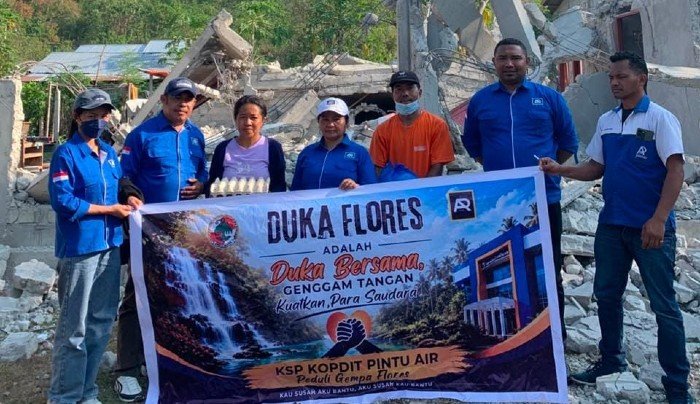 Kepedulian Kopdit Pintu Air untuk Warga Terdampak Gempa di Manggarai