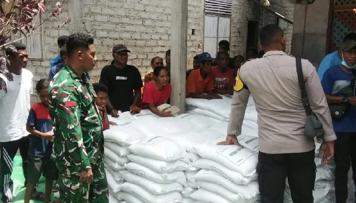 Bulog Rampungkan 75 Persen Penyaluran Bantuan Beras bagi Warga Sikka